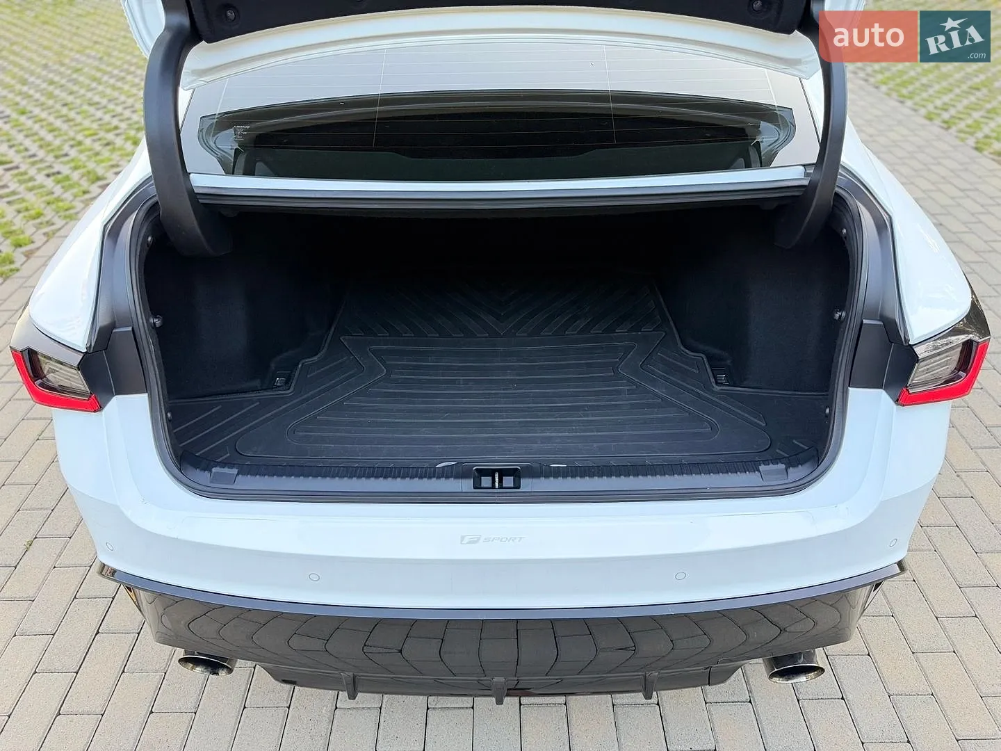 2023 Lexus IS - мініатюра 66
