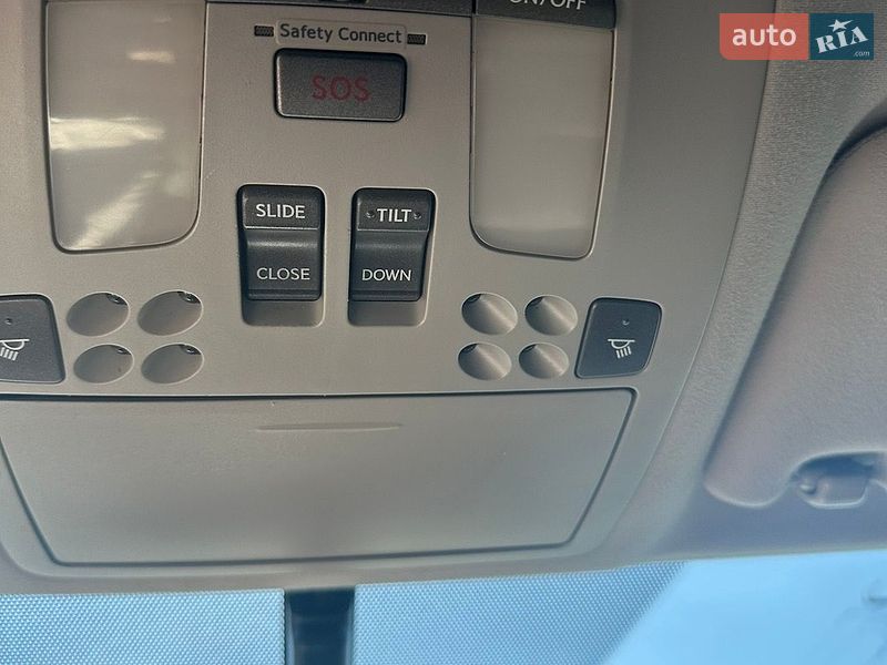 Седан Lexus IS 2010 в Володимирі