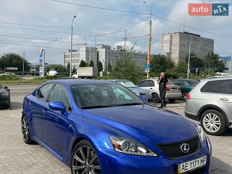 Седан Lexus IS 2008 в Днепре
