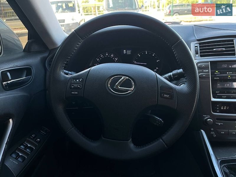 Седан Lexus IS 2007 в Києві фото 15 Седан Lexus IS 2007 в Києві