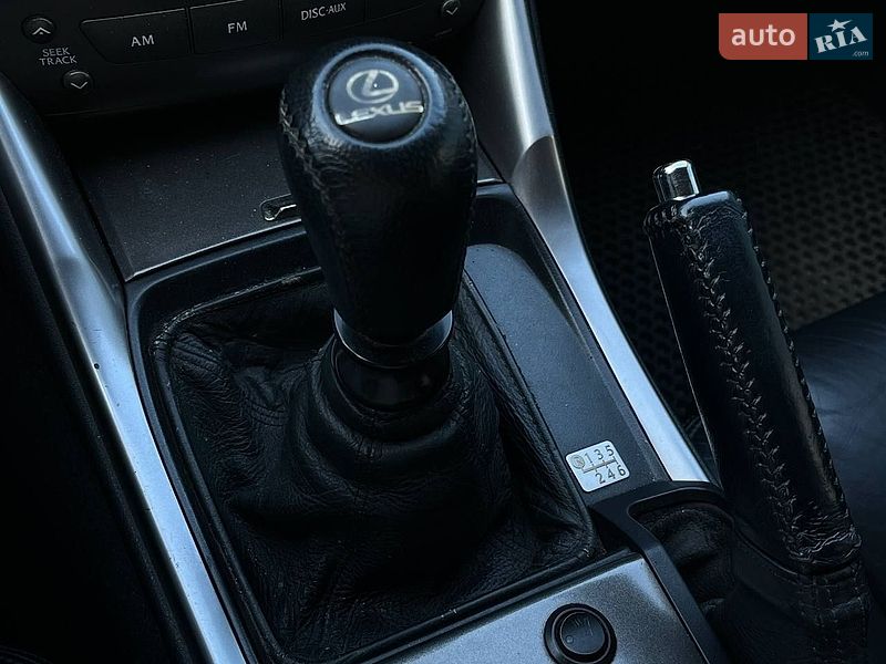Седан Lexus IS 2007 в Киеве фото 27 Седан Lexus IS 2007 в Киеве