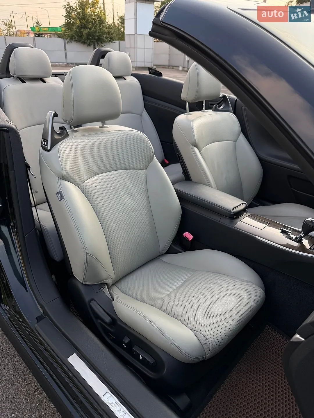 2011 Lexus IS - мініатюра 48
