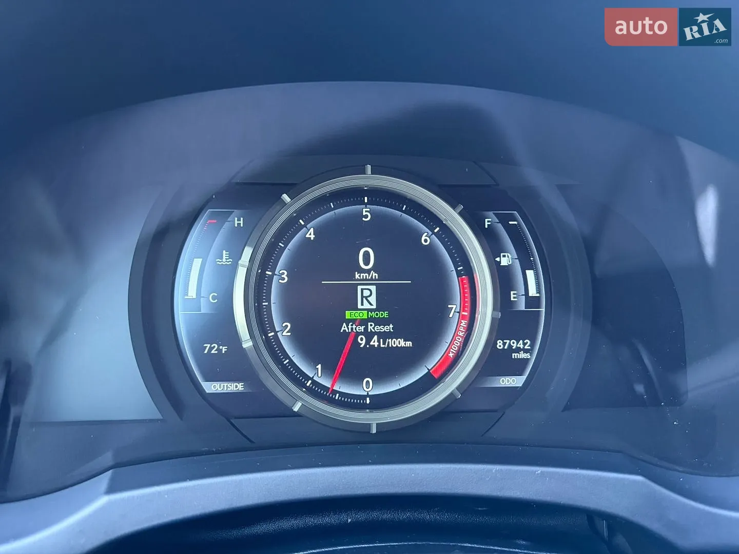 2014 Lexus IS - мініатюра 16