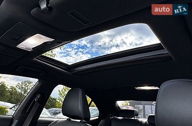 Седан Lexus IS 2014 в Києві