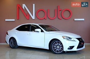 Седан Lexus IS 2015 в Одесі