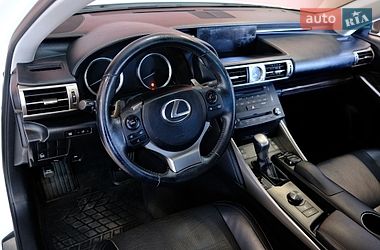 Седан Lexus IS 2015 в Одесі