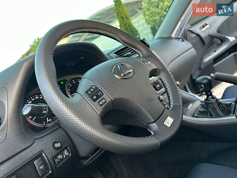 Седан Lexus IS 2007 в Одессе фото 70 Седан Lexus IS 2007 в Одессе