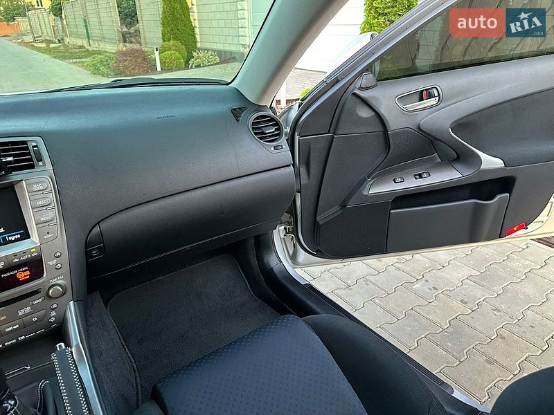 Седан Lexus IS 2007 в Одессе фото 72 Седан Lexus IS 2007 в Одессе
