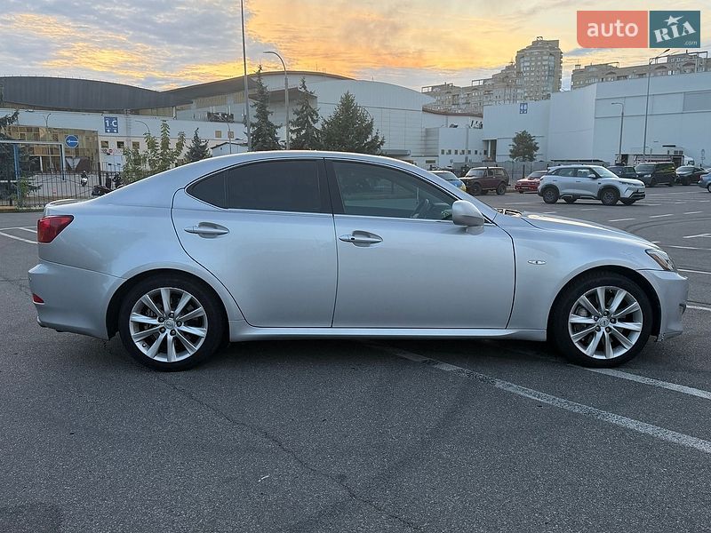 Седан Lexus IS 2007 в Києві фото 8 Седан Lexus IS 2007 в Києві