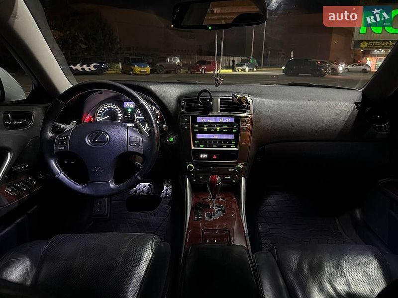 Седан Lexus IS 2007 в Києві фото 27 Седан Lexus IS 2007 в Києві