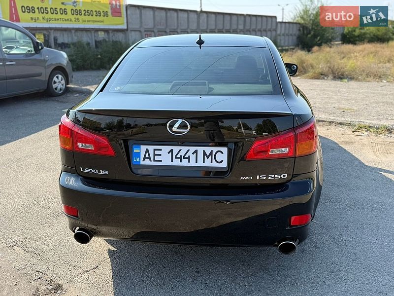 Седан Lexus IS 2008 в Днепре