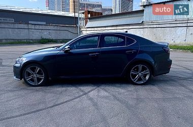 Седан Lexus IS 2011 в Киеве фото 4 Седан Lexus IS 2011 в Киеве