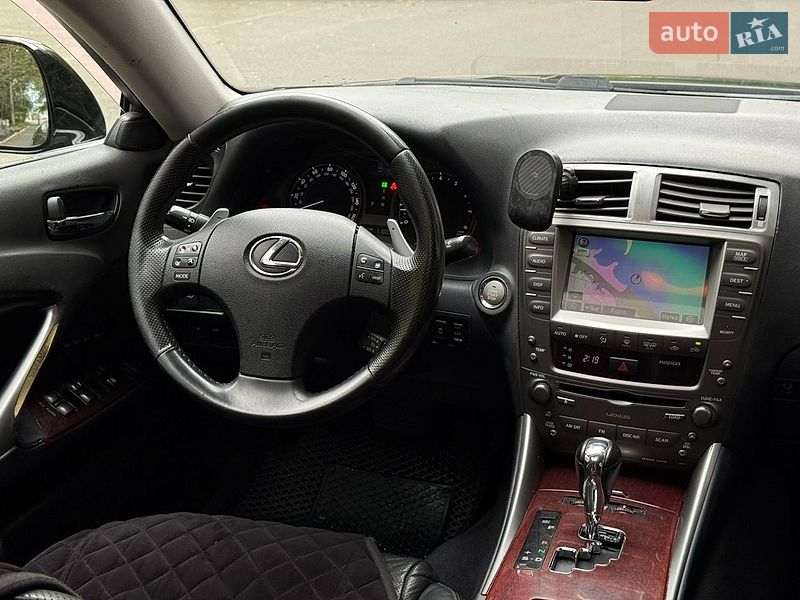 Седан Lexus IS 2007 в Черкасах