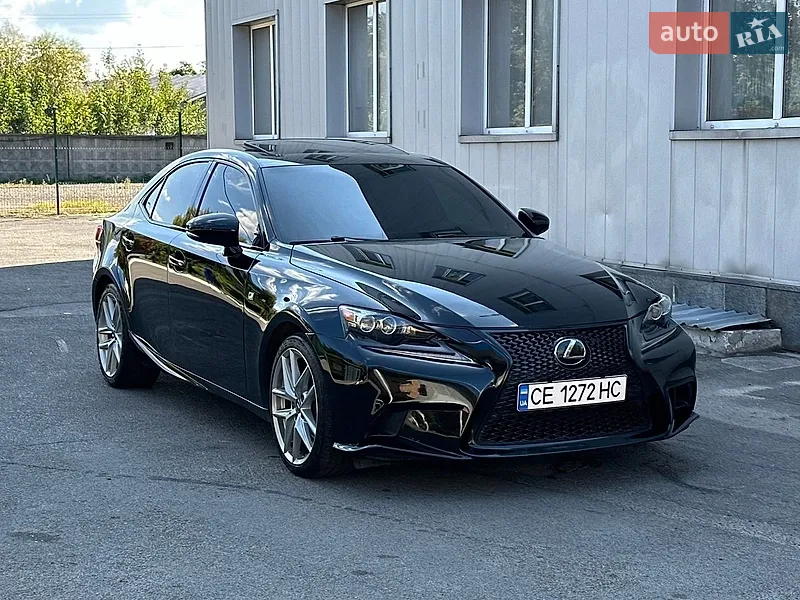 Lexus IS 2015