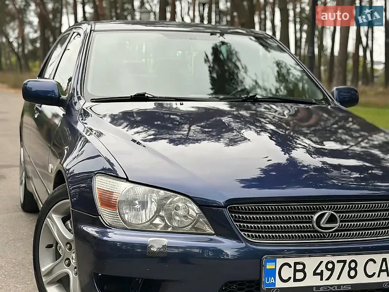Lexus IS 1999