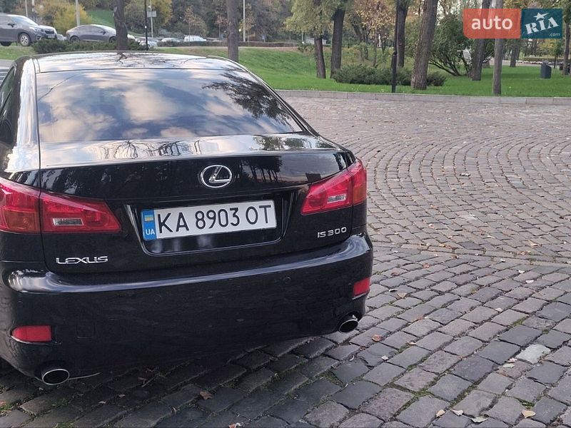 Седан Lexus IS 2007 в Киеве фото 4 Седан Lexus IS 2007 в Киеве
