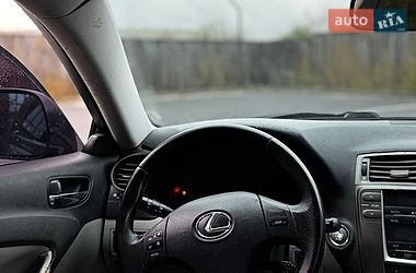 Седан Lexus IS 2006 в Києві