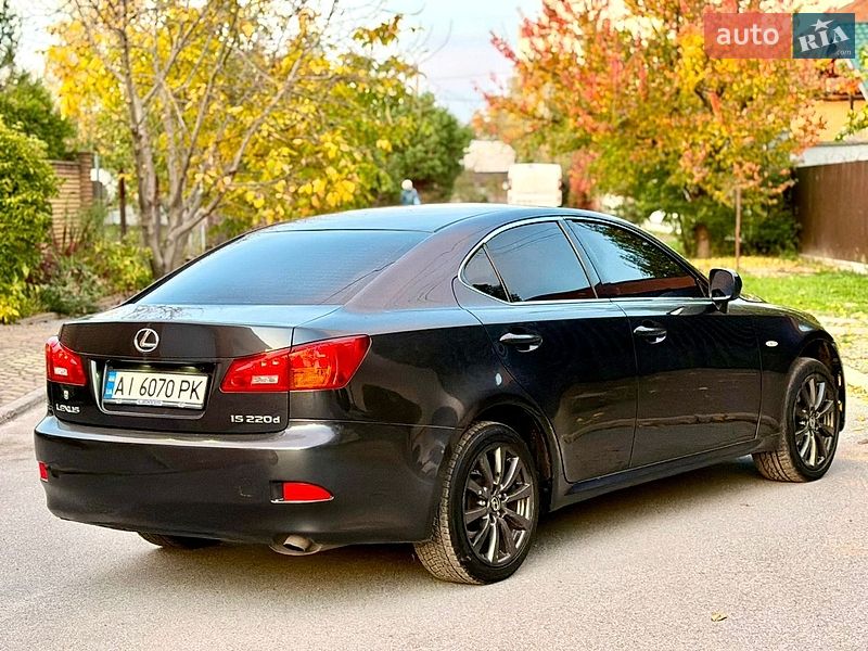 Седан Lexus IS 2006 в Чернигове