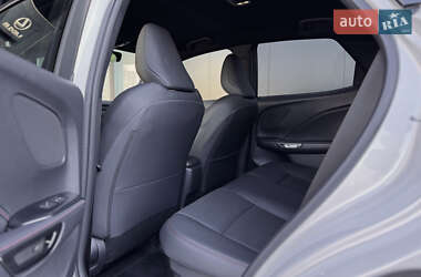 Внедорожник / Кроссовер Lexus LBX 2023 в 