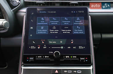 Внедорожник / Кроссовер Lexus LBX 2023 в 