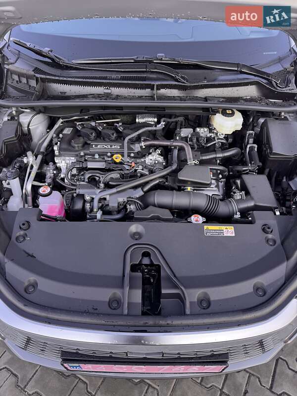 Позашляховик / Кросовер Lexus LBX 2025 в Любомлі