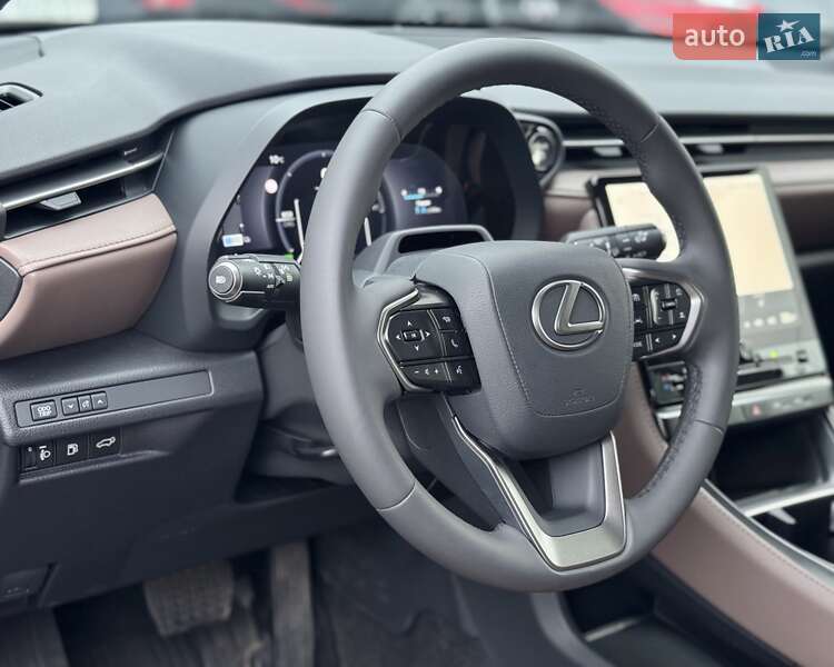 Позашляховик / Кросовер Lexus LBX 2023 в Києві