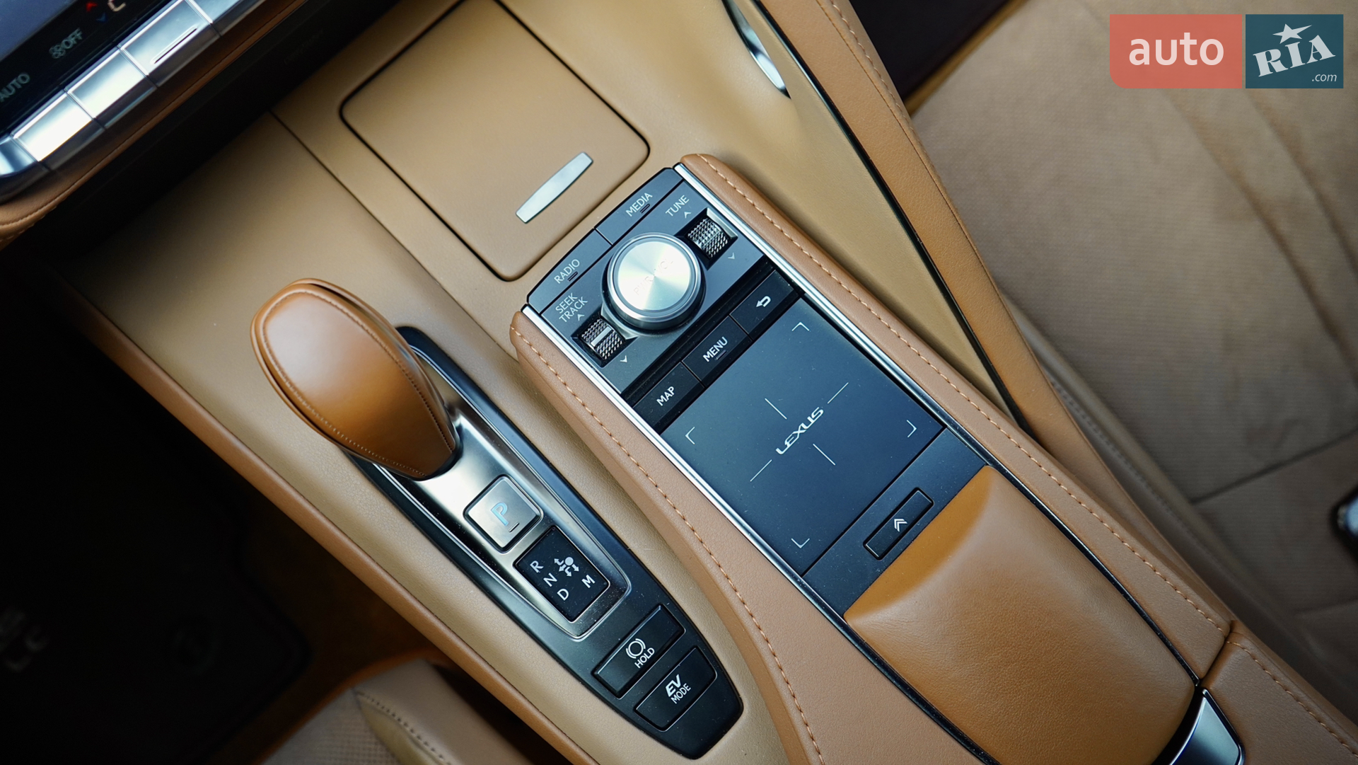 2017 Lexus LC - мініатюра 50