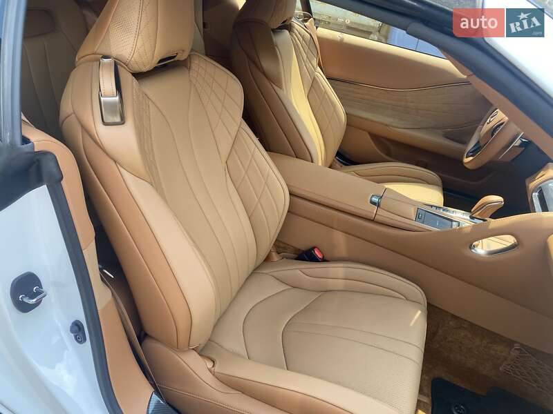 Кабріолет Lexus LC 2020 в Чернівцях