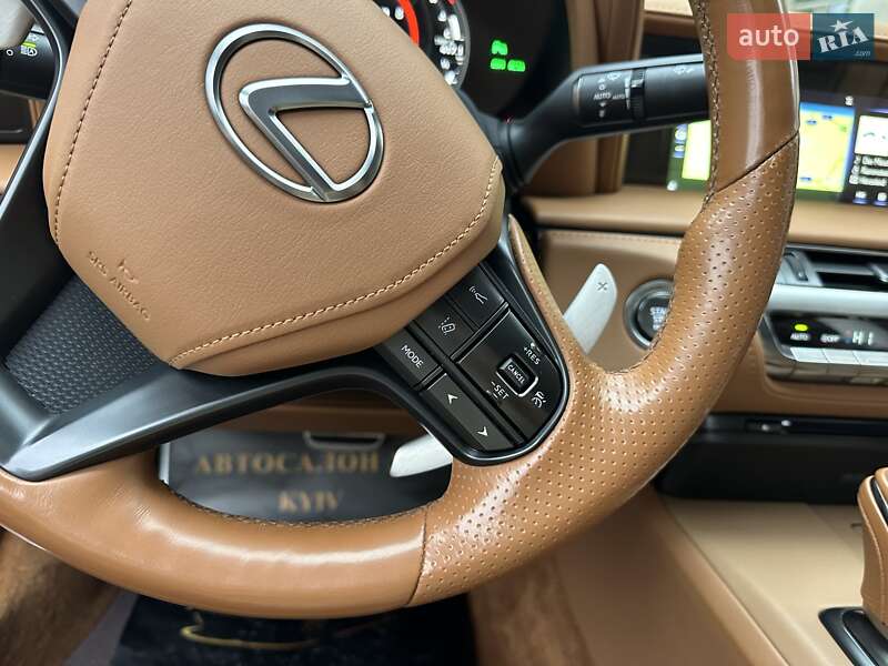 Купе Lexus LC 2018 в Киеве фото 37 Купе Lexus LC 2018 в Киеве
