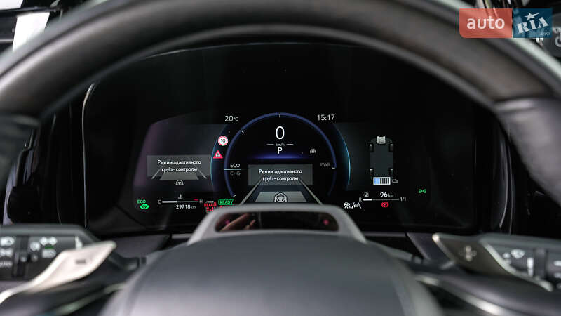 Мінівен Lexus LM 2024 в Львові