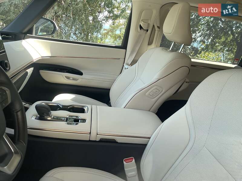 Мінівен Lexus LM 2025 в Одесі фото 3 Мінівен Lexus LM 2025 в Одесі