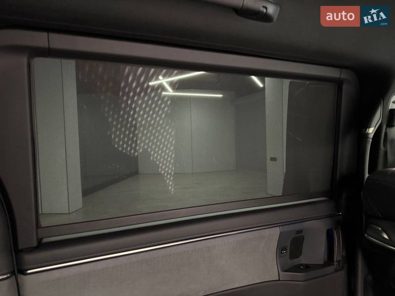 Мінівен Lexus LM 2025 в Києві