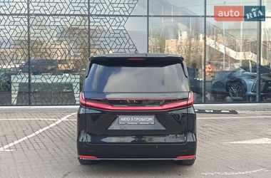Минивэн Lexus LM 2025 в Киеве
