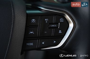 Мінівен Lexus LM 2025 в Дніпрі фото 21 Мінівен Lexus LM 2025 в Дніпрі