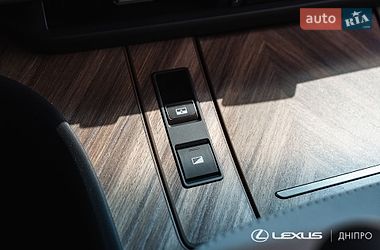 Мінівен Lexus LM 2025 в Дніпрі фото 39 Мінівен Lexus LM 2025 в Дніпрі