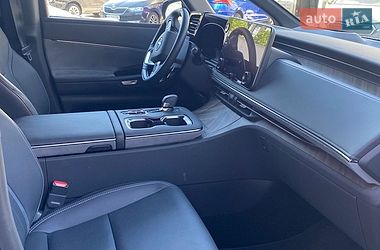 Минивэн Lexus LM 2025 в Киеве
