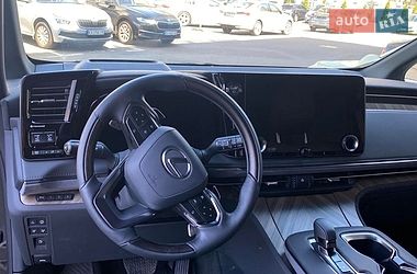 Минивэн Lexus LM 2025 в Киеве