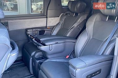 Минивэн Lexus LM 2025 в Киеве