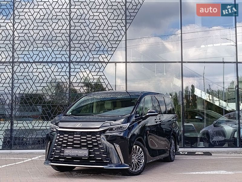 Минивэн Lexus LM 2025 в Киеве