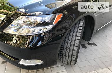 Седан Lexus LS 2008 в 
