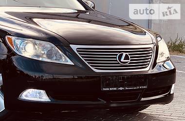 Седан Lexus LS 2008 в Одессе