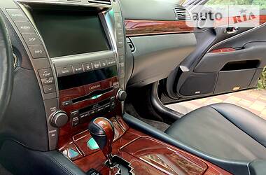 Седан Lexus LS 2008 в Одессе