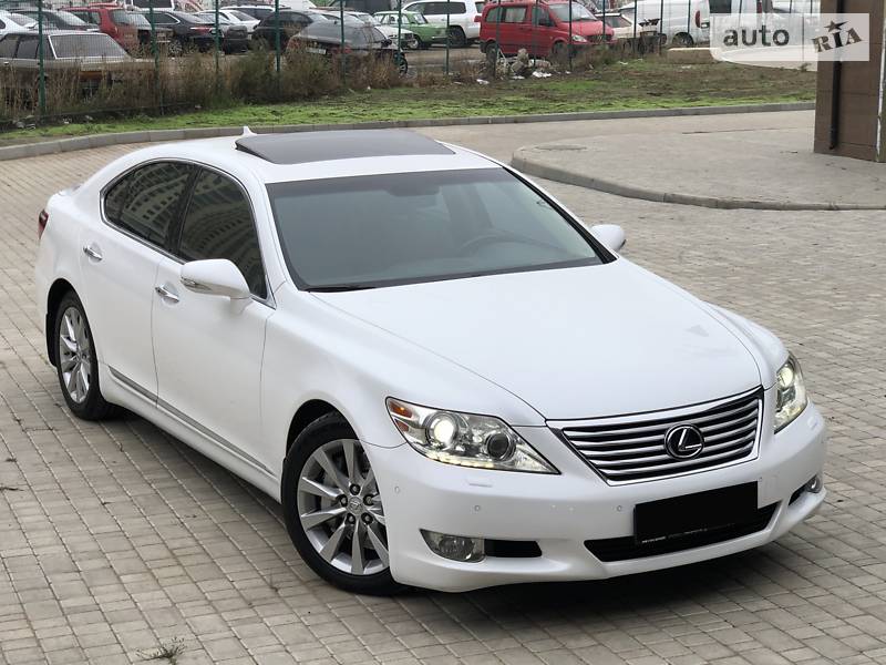 Седан Lexus LS 2011 в Одессе