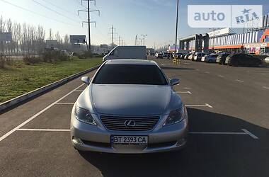 Седан Lexus LS 2008 в Херсоне