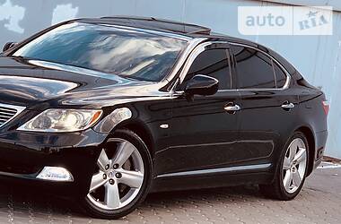 Седан Lexus LS 2008 в 
