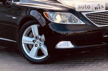Седан Lexus LS 2008 в 
