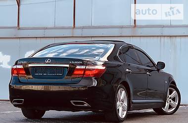 Седан Lexus LS 2008 в 