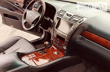 Седан Lexus LS 2008 в 