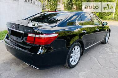 Седан Lexus LS 2009 в Каменском