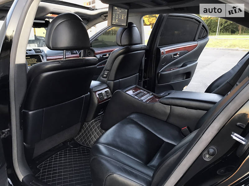 Седан Lexus LS 2007 в Києві